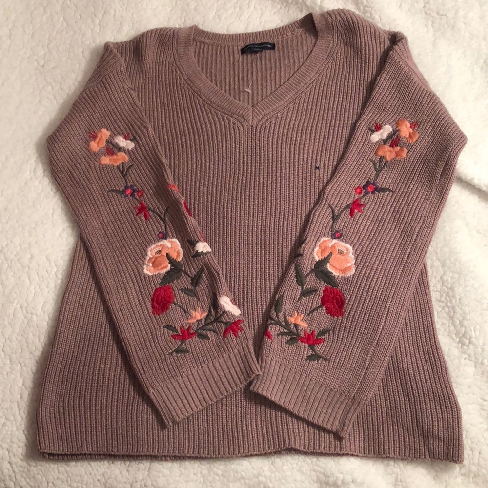 Embroidered flower Sweater